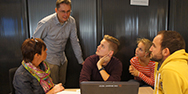 Studierende bei der Arbeit