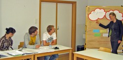 Sch&uuml;ler und Sch&uuml;lerinnen werden an der Fakult&auml;t Ressourcenmanagement Studierende f&uu